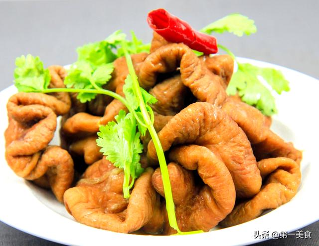 隔屏都能“闻到味”！这道卤味虽然好吃润燥，但千万别多吃