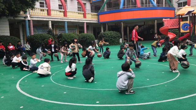 超级宝妈■解读全国幼儿园篮球特色打造背景下篮球课程教学的普及方法