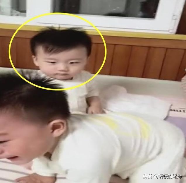 我爱我家|一对双胞胎两个爸爸,宝爸无语,亲子鉴定师:孩子妈妈有点“快”