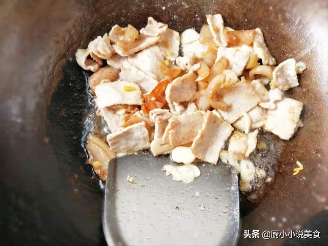 来北方十年，也喜欢上了他们的家常豆腐做法，不煎不炸，美味健康