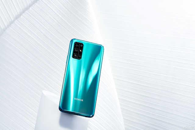 勇哥科技：主流5G处理器大对比：麒麟820/骁龙765G/骁龙865谁是最香神U