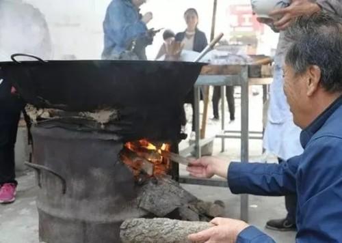 到三要不吃羊肉套，枉到三要！商洛名吃——三要羊肉套