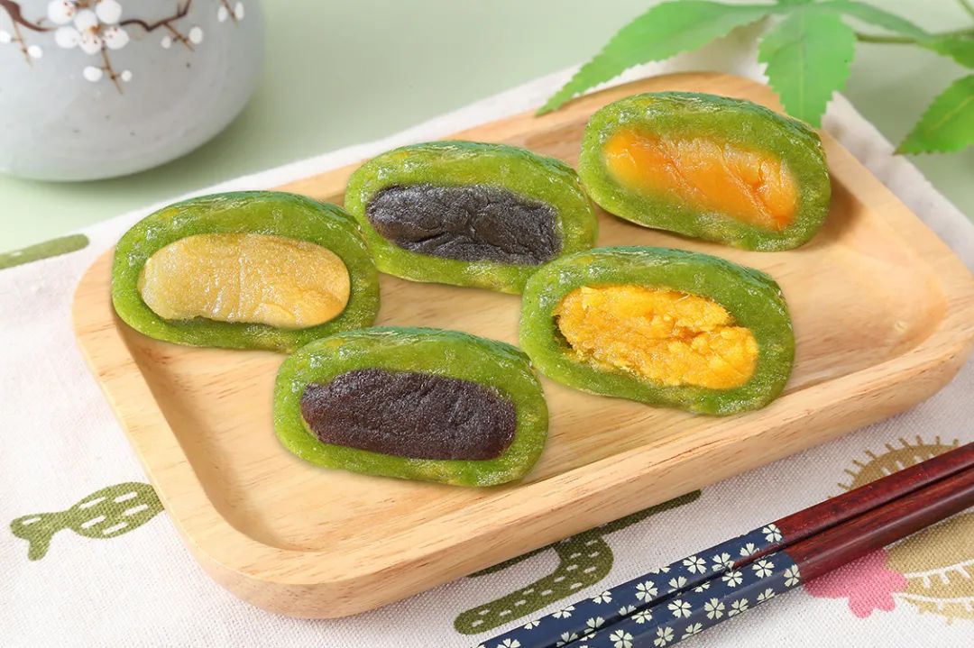 青团|你想了一年的春天限定“青团”来了，外皮软糯，内馅温润，太幸福了！