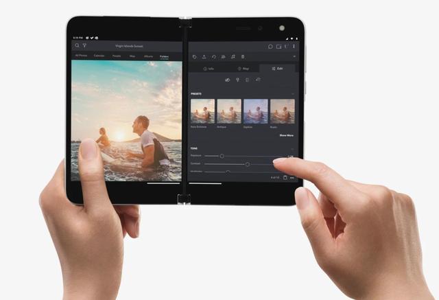 微软Surface Duo即将登陆加拿大、英国、法国和德国