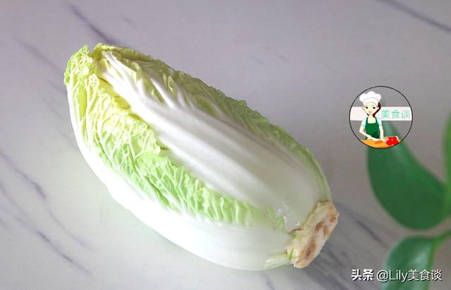 醋溜白菜怎么做才好吃？掌握好这2步骤，酸辣爽脆又开胃，真下饭
