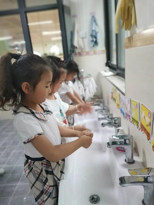 超级宝妈|“Mini神兽”归笼 | 临潼首批幼儿园开学啦 ~