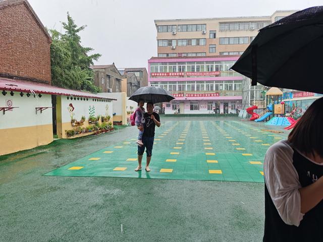 幸福相守|砀山县西城幼儿园暴雨天气全力保障幼儿安全