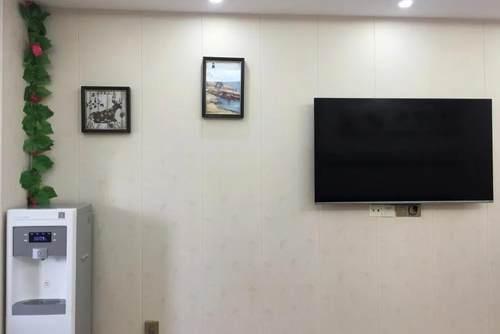 真人示范！护士小姐姐教学孕期运动，躺着就能做