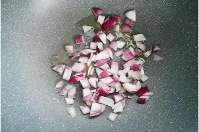 牛肉跟它是“天生一对”，营养健康，有条件的多吃