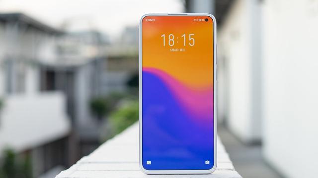 双十一最不值得入手的四款手机，都是阉割版，看看有你在用的吗