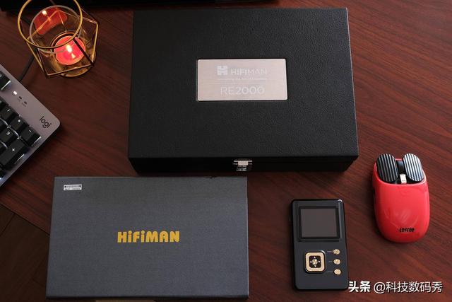 动圈入耳式耳机的天花板，HIFIMAN RE2000金版测评