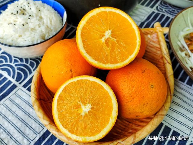 分享小圆家午餐，简单的一荤一素一汤，30分钟就做好