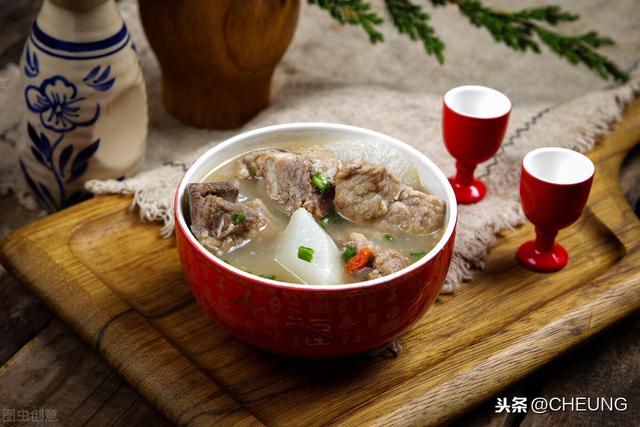 羊肉炖白萝卜，美味又营养，口感香甜超入味，滋补家常菜做法简单