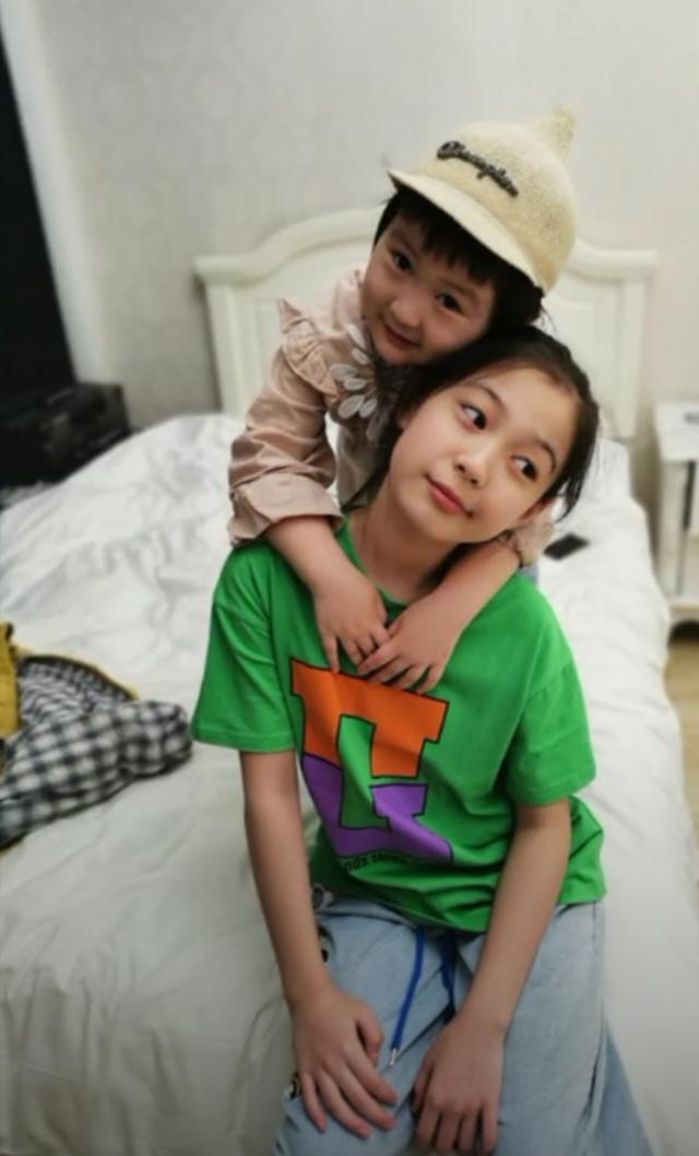 9号放映厅|《乡村爱情13》低调拍摄 象牙山新生代进组 赵兰妮姐妹花依旧抢眼