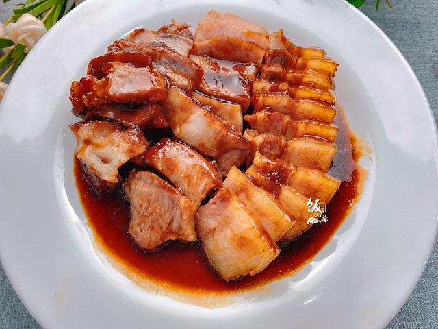 猪身上最好吃的一块肉，肥瘦相间似雪花，30块钱1斤，买到赚到