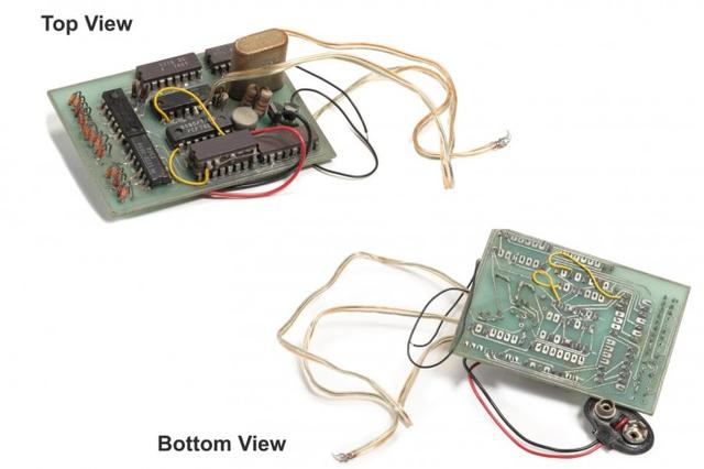 由沃兹-乔布斯打造的罕见“蓝盒子”电话盗打设备下月将拍卖