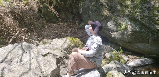 【旅行百事通】天热哪里去?到汉中这个景点玩水纳凉咥美食,油门一踩40分钟就到
