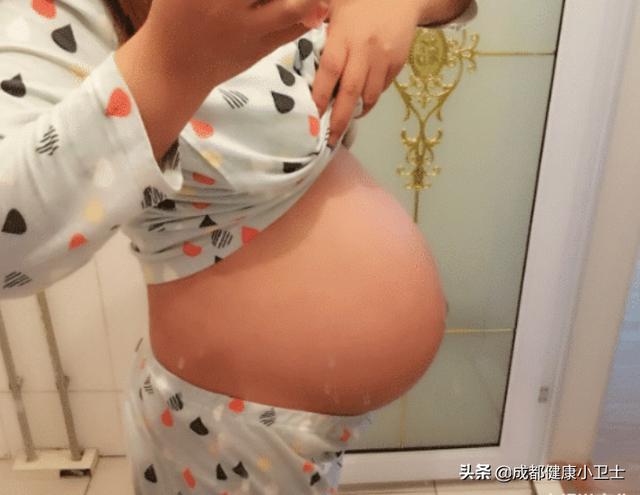 懵懂德年纪|“孕期总莫名伤心，对胎儿有影响吗？”这要划重点