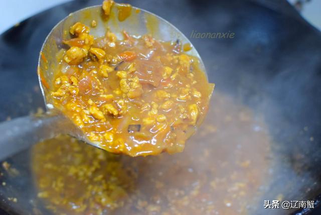 下班回家进厨房，炒一碗肉酱，吃两种面条，比叫外卖还快