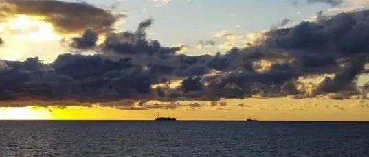 公司|吉宝退出海上钻井平台建设业务 | 三星，现代，大宇为Petrobras FPSO招标做准备