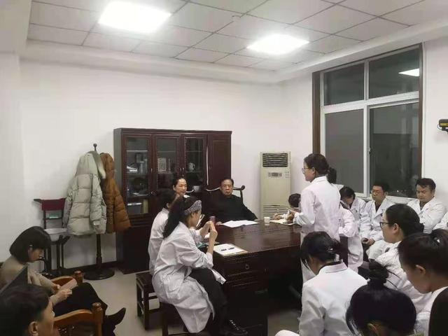 诵经典，承中医！河南省中医院李鲜教授师门“经典诵读”如期举行