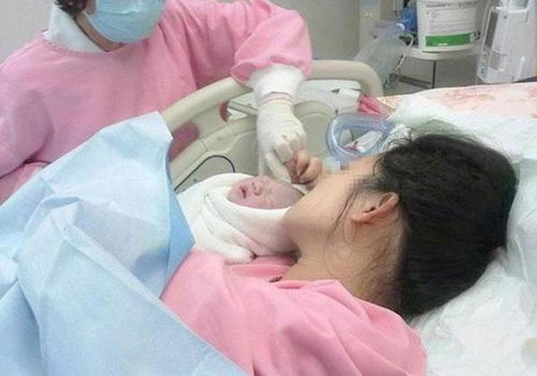 「你的育儿经」生宝宝要选择吉日吗？不是迷信，一年中的这两个月还真不合适