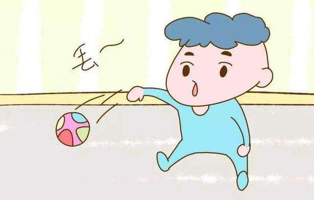 「你的育儿经」孩子有这3个“烦人”举动，是在偷偷变聪明，妈妈再烦也要忍住