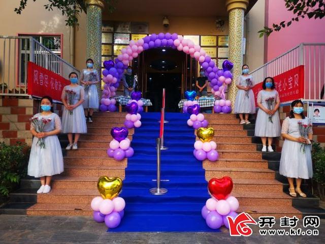「全国党媒信息公共平台」云散花开 快乐归来——七彩阳光潜能开发幼儿园复学第一天侧记