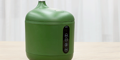 这个0.8L的迷你电饭煲，竟煮饭、煮粥、煲汤、蒸菜样样精通