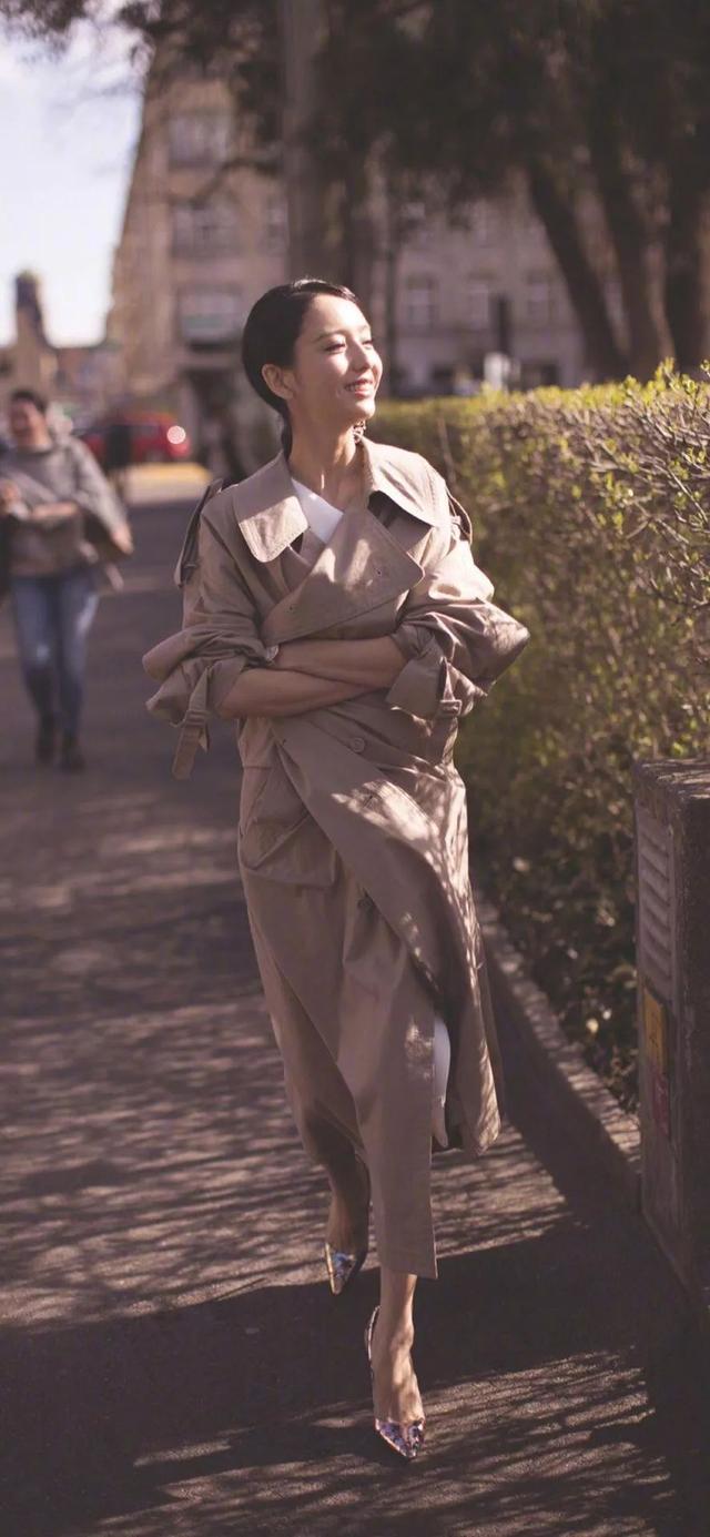 原味哆啦|佟丽娅壁纸，真的太漂亮啦