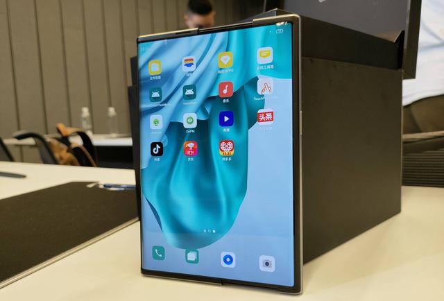 苹果追求屏幕质量！曾两度拒绝京东方屏幕：如今却爆发绿屏门事件