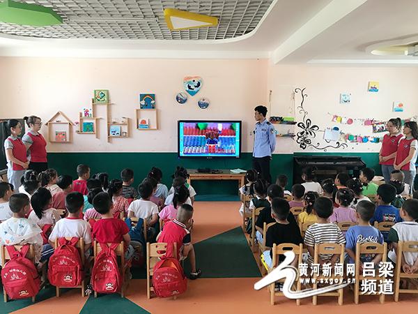 黄河新闻网吕梁频道|石楼交警走进幼儿园宣传交通安全知识
