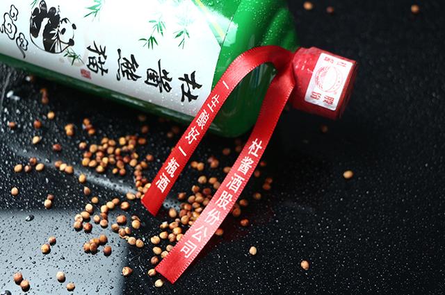 五粮液针对泸州老窖，茅台却选择共同发展，当地还有这些酱香好酒