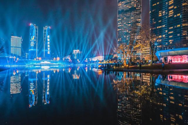 人才|目标2600亿元！成都高新区明确2021“作战图”