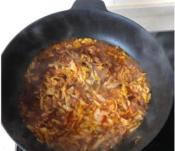 一道家常下饭菜，不仅好做还好吃，动手做起来