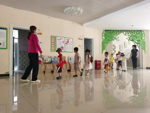 爱心总动员|不负时光 重燃希望 丨 文圣路（主园）幼儿复园一日生活纪实