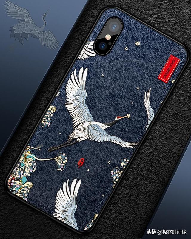 当彩绘与中国风不期而遇，这样的苹果手机壳时尚又个性