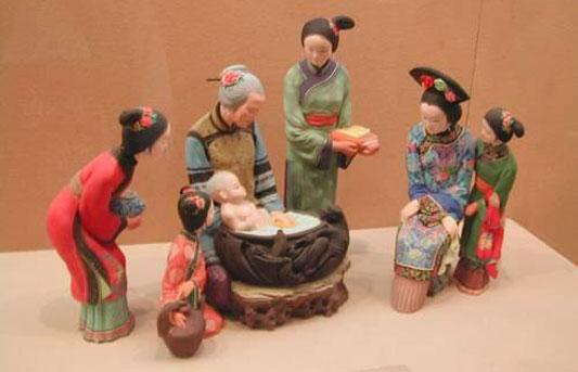 「超级宝妈」如何生育一个健康、聪明、长寿、人生成功的宝宝？清朝人都这样做
