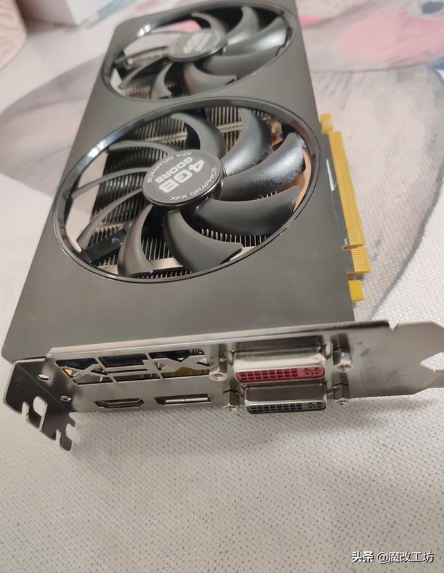 240元包邮AMD R9270 4G显卡，原来新疆盛产好显卡