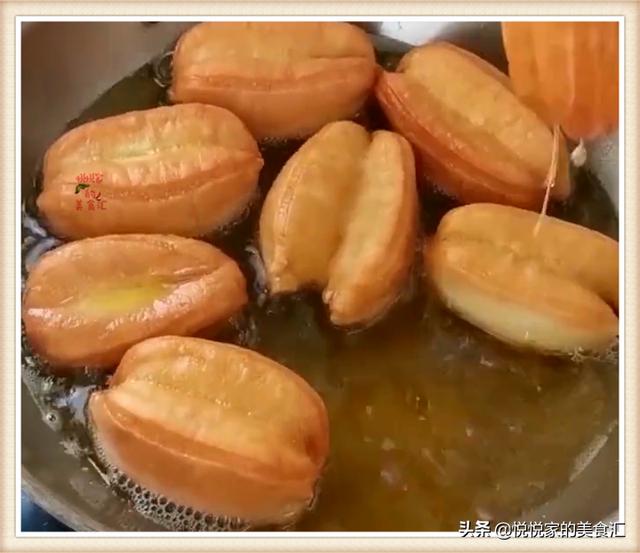 爱吃油条在家做，1碗面粉加1个鸡蛋，不放泡打粉照样个个酥脆