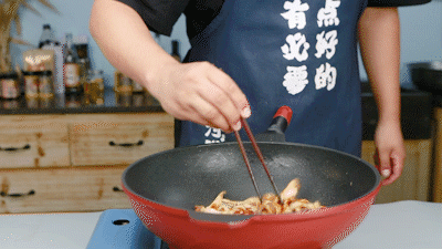 又get一道简单易上手的家常菜，做一大盘都嫌少