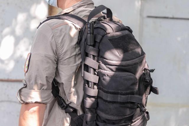 小米有品户外救命装备：航天材质，100+用法，能用于骨折固定