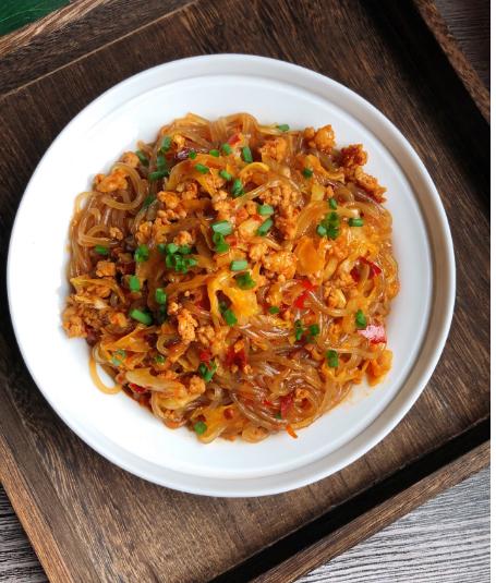 一道家常下饭菜，不仅好做还好吃，动手做起来