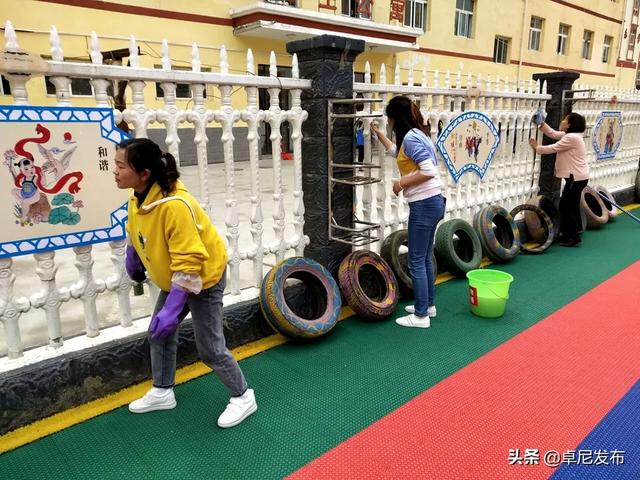 你的育儿经|卓尼幼儿园开园啦！直击“神兽归园”第一现场！