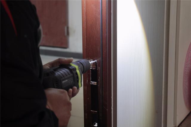 智能锁首次体验！德施曼R8人脸识别效果如何？一周使用全面分析