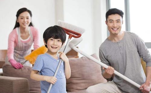 『你的育儿经』孩子6岁前，父母给孩子立下这5个“规矩”，长大后更容易成大器