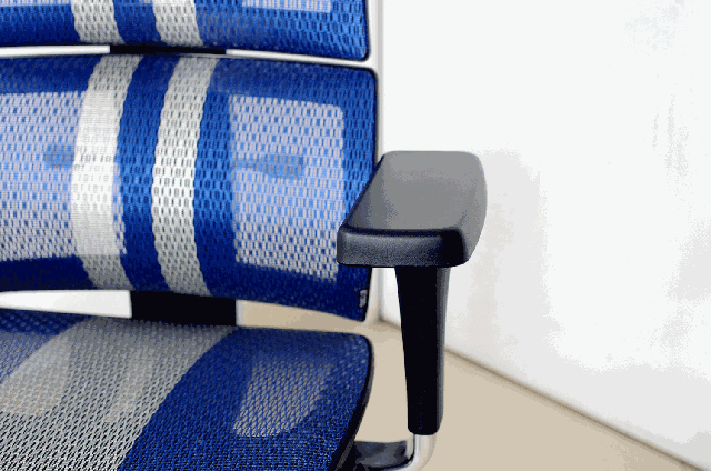 定制级别的舒适感，我添置了享耀家X5办公电脑椅