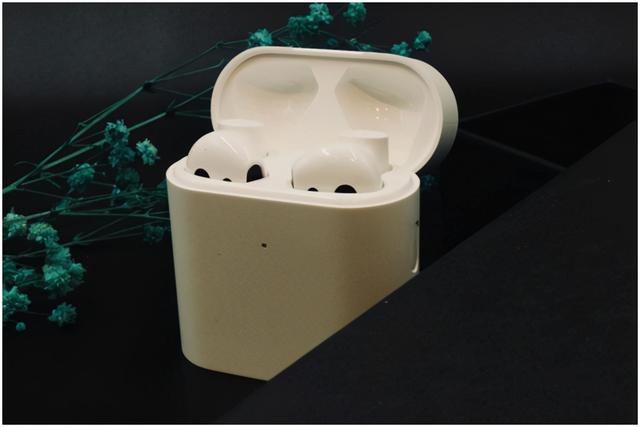 金耳朵评测：399元，还支持无线充电的小米Air 2S