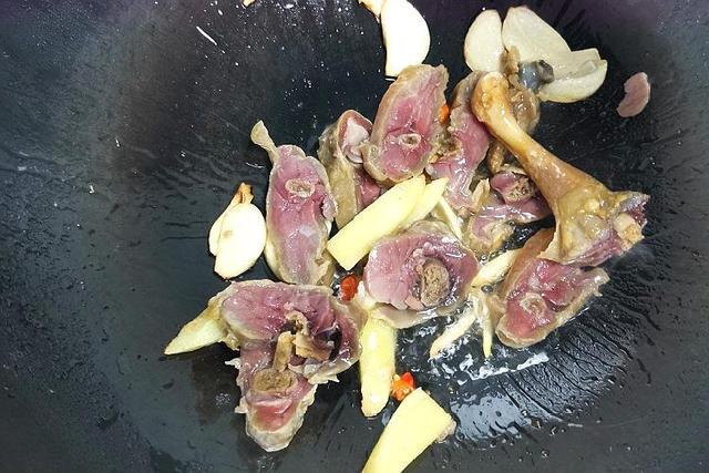 年底肉类都在涨价，就它被忽略了，鲜香美味，15块钱能炖一大锅