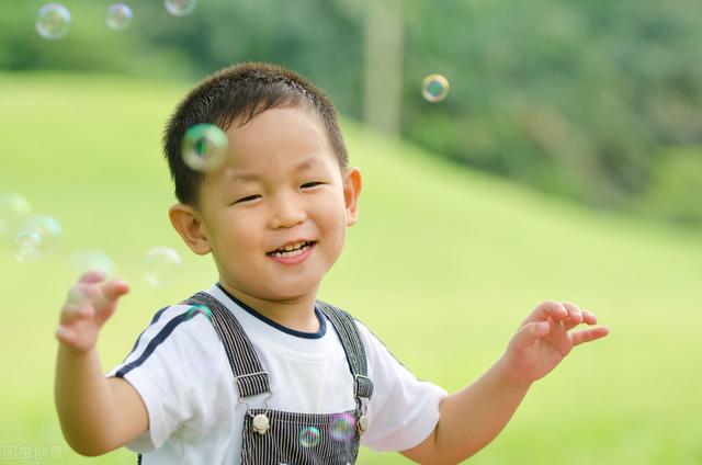 素衣飘扬|培养孩子的思维能力